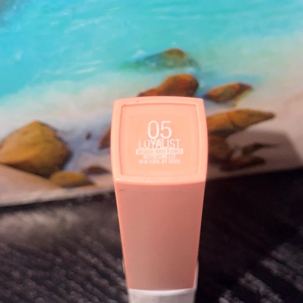 Maybelline Super Stay Matte Ink Liquid Lipstick 05 Loyalist Nude Pink‎ 0.17oz